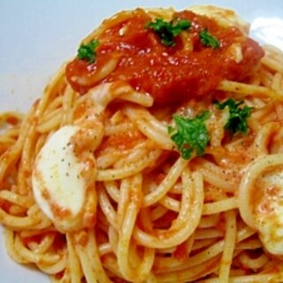 トマトとモッツァレラチーズのスパゲティ☆